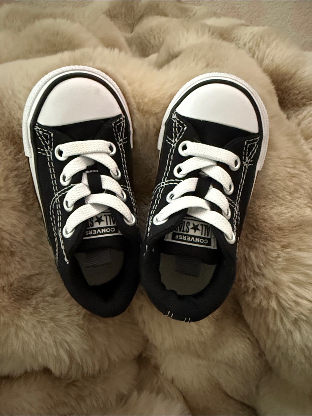 Converse Kids Black & White Canvas Low-Top Sneakers